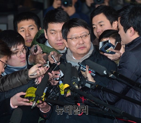 ▲ 서울중앙지검에 출두한 박지만 EG 회장.ⓒ 사진 뉴데일리 정상윤 기자