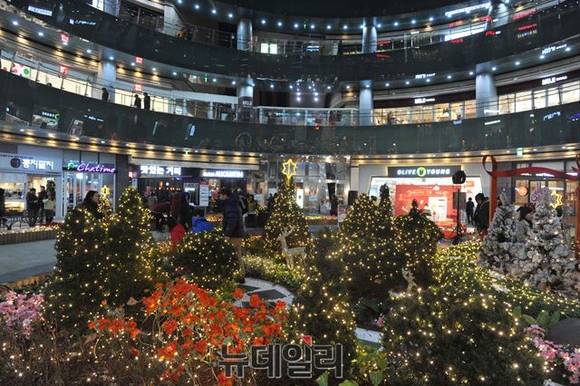 ▲ 홍콩여행 3박 4일 상품권 당첨자 ⓒ 이종현 사진기자