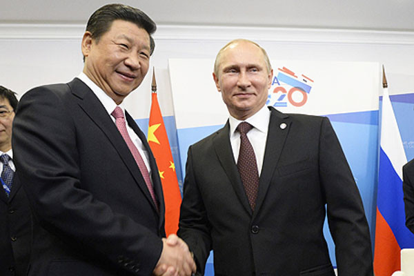 G20에서 만나 악수를 나누는 시진핑 중국 공산당 주석과 블라디미르 푸틴 러시아 대통령. ⓒ홍콩 사우스차이나모닝포스트 보도화면 캡쳐