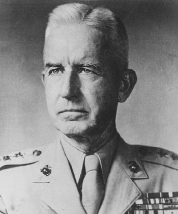 ▲ 美해병 1사단을 이끌고 장진호 전투의 기적을 만들어 낸 올리버 P. 스미스 소장. ⓒ위키피디아 공개사진