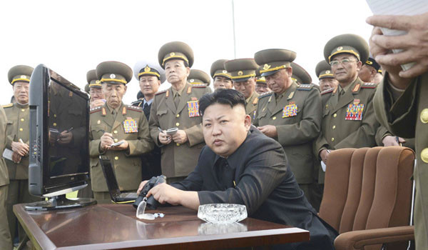 ▲ 북한 인터넷 망이 '다운'된 뒤 정은이 표정? 악성댓글을 못달게 된 北사이버 전사들 표정도 비슷할 것이다. ⓒ北선전매체 캡쳐