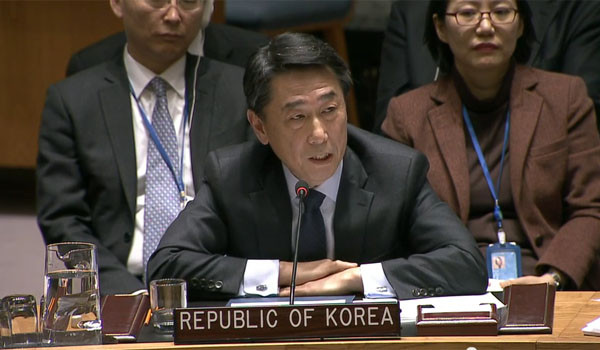 ▲ "왜냐하면 대한민국 사람들에게 북한 주민들은 그저 '아무나'가 아니기 때문입니다." 오 준 駐유엔 대사의 즉흥 연설은 젊은이들의 심금을 울렸다. ⓒ유튜브 외교부 업로드 영상 캡쳐