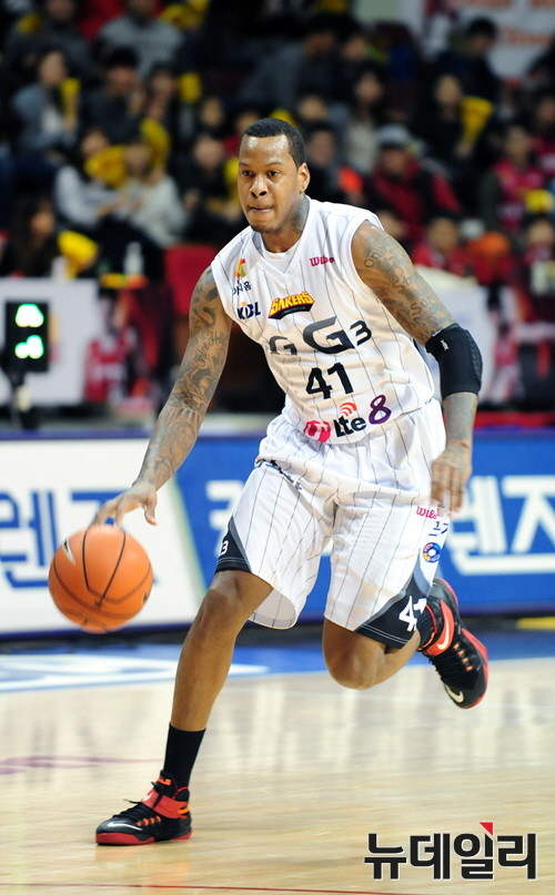 ▲ 데이본 제퍼슨 선수.ⓒ프로농구연맹