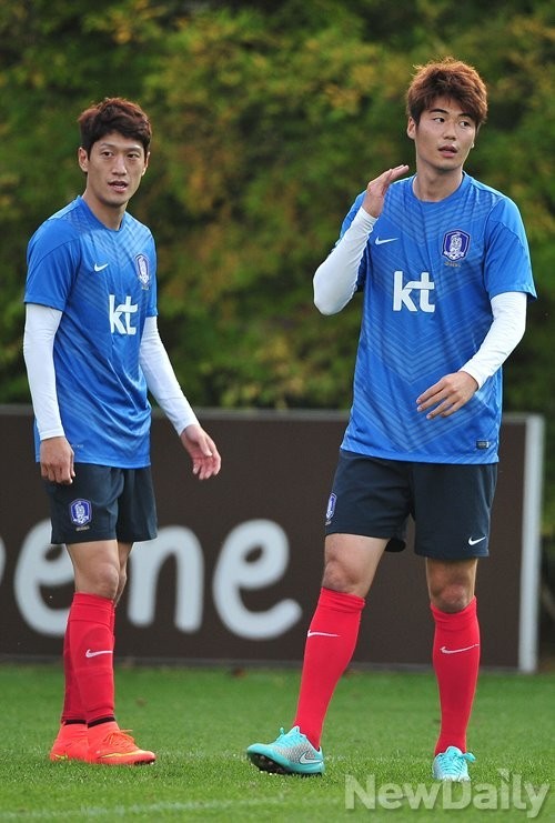 ▲ 주장과 부주장으로 선임된 기성용(오른쪽)과 이청용 선수.ⓒ뉴데일리 사진DB