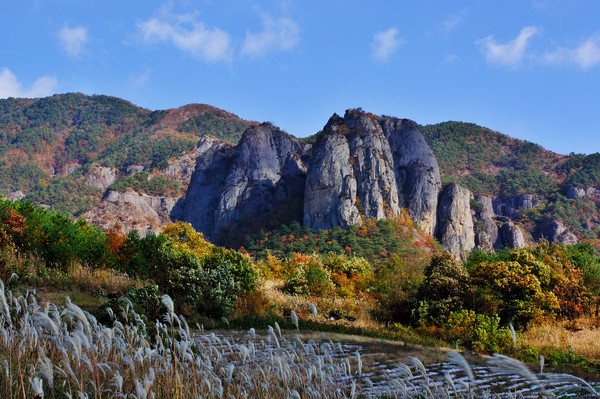 ▲ 청송지질공원에 있는 기암 전경.ⓒ경북도 제공