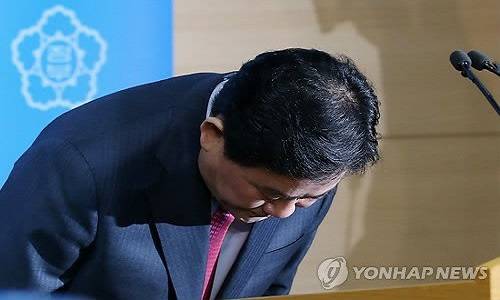 ▲ 정책혼선을 빚은 정부는 두고두고 큰 멍에를 지게됐다ⓒ