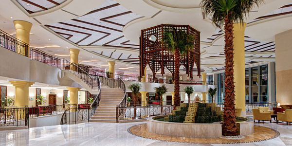 ▲ ISIS 지지세력이 경비원과 총격전을 벌인 리비아 코린시아 호텔 로비. 총격전으로 경비원과 외국인 등 9명이 숨졌다. ⓒ리비아 코린시아 호텔 홈페이지 캡쳐