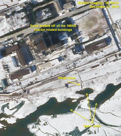 ▲ 2013년 12월 27일 위성이 촬영한 영변 핵시설 사진. ⓒ38노스 홈페이지 캡쳐