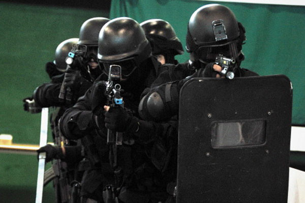 ▲ 일명 707대대로 불리는 특전사 대테러 특임대. 이들은 정기적으로 훈련장면을 공개하지만 이들이 실제 테러에서 역할을 할 수 있을지는 의문이다. ⓒ국방부 블로그 캡쳐