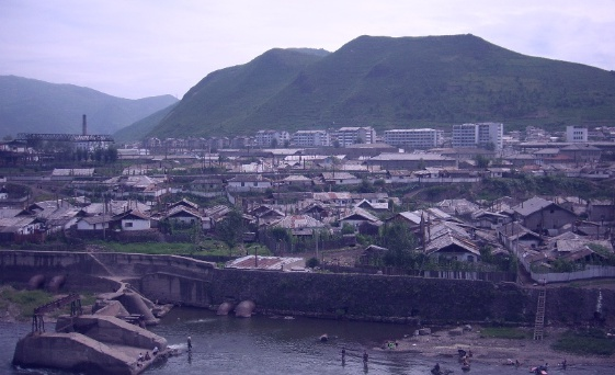 ▲ 휘발유밀수가 대대적으로 진행되는 북한 국경마을 혜산지방 / (자료사진)