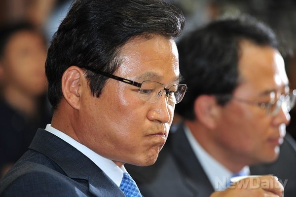 지난 29일 국정원 댓글사건에 대해 무죄를 선고 받은 김용판 전 서울지방경찰청장. ⓒ뉴데일리 이종현 기자