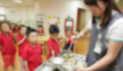 ▲ 트리를 망가뜨렸다며 5살 원생의 손을 테이프로 묶은 어린이집 보육교사가 검찰의 조사를 받고 있다ⓒ뉴데일리 DB