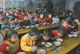 ▲ 북한 어린이들의 밥그릇.