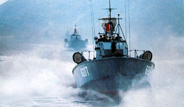 ▲ 북한 인민군의 어뢰정. 매우 낡은 장비에다 방어력도 형편없지만 빠른 속도 때문에 여전히 북한 해군의 주력을 차지하고 있다. ⓒ北선전매체 보도화면 캡쳐