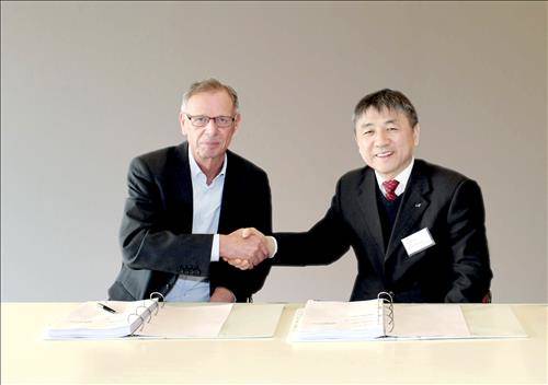 ▲ ⓒLS전선은 24일 덴마크 전력청(Eneginet)과 2300만달러(250억원) 규모의 송전 케이블 공급 계약을 체결했다.