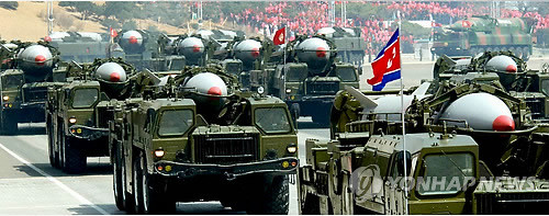 ▲ 북한 단거리 미사일 행진
