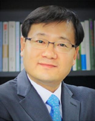 ▲ 국민안전처가 주최한 안전혁신 마스터플랜 우수 아이디어 공모에서 최우수상을 수상한 박상길((성균관대 서비스융합디자인 박사과정)씨. ⓒ국민안전처 제공.