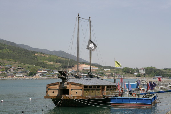 ▲ 건조된지 30년지난 노량 거북선