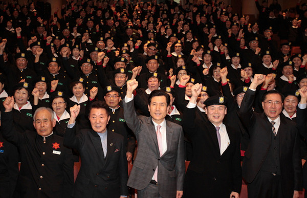 ▲ 포항시는 9일 이강덕 시장이 참석한 가운데 新중년사관학교 개강 및 제2기 입학식 개최했다.ⓒ포항시 제공