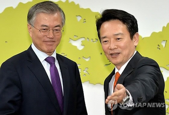 ▲ 새정치민주연합 문재인 대표가 10일 오전 경기도청을 방문해 새누리당 소속 남경필 경기도지사와 만나고 있다. ⓒ연합뉴스 사진DB