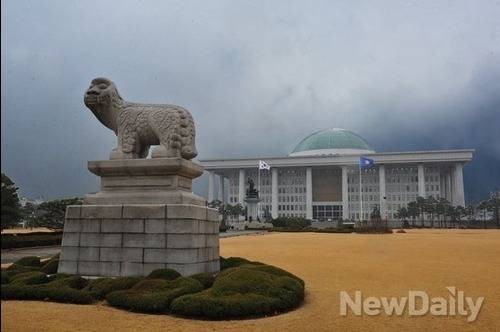 ▲ 국회 전경.ⓒ뉴데일리 이종현 기자