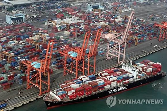 ▲ 부산 감만부두.ⓒ연합뉴스