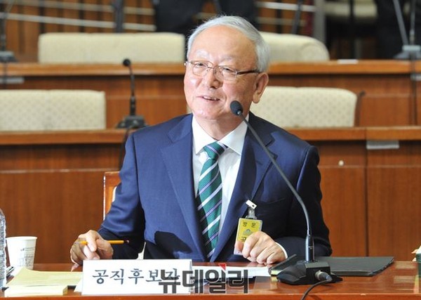 ▲ 이병호 국가정보원장 후보자가 16일 서울 여의도 국회에서 열린 인사청문회에서 의원들의 질문에 답하고 있다.ⓒ뉴데일리 이종현 기자