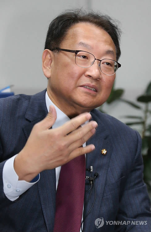 ▲ 유일호 신임 국토교통부 장관.ⓒ연합뉴스