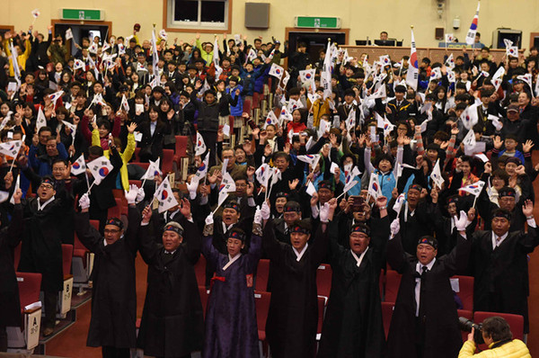▲ 영덕군은 3·18 영해만세운동을 이끌던 순국선열들의 숭고한 정신을 기리고 후세에 이어가기 위해 매년 3월 18일 호국정신문화제를 개최했다.ⓒ영덕군 제공