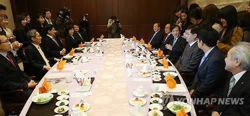 ▲ 이주열 한국은행 총재가 20일 오전 서울 중구 남대문로 한국은행에서 시중은행장들을 초청해 연 금융협의회에서 모두발언을 하고 있다. ⓒ 연합뉴스