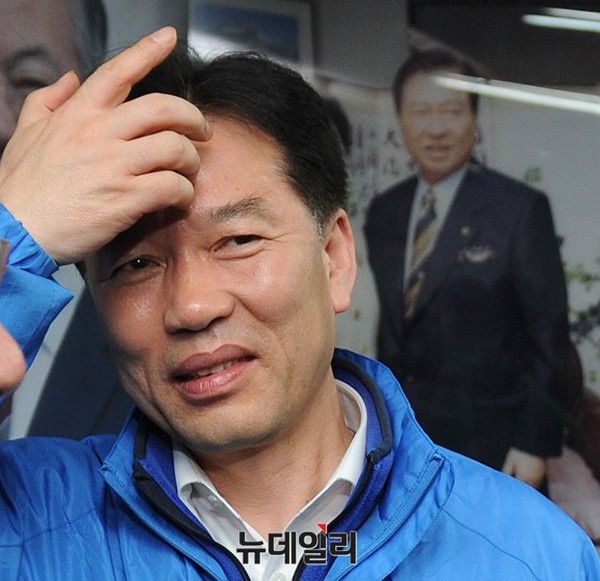 ▲ 서울 관악을 보궐선거에 출마한 새정치민주연합 정태호 후보. ⓒ뉴데일리 정재훈 기자