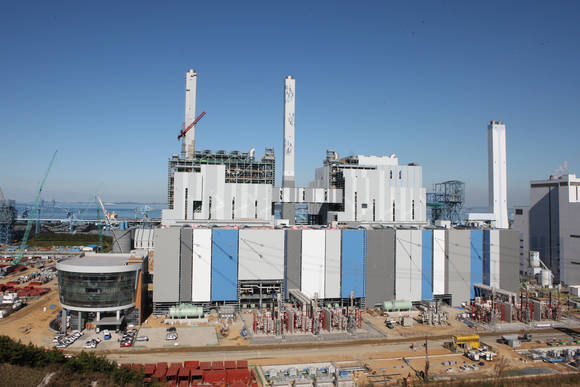 ▲ 왼쪽부터 차례대로 주제어 건물과 당진 9, 10호기ⓒ동서발전