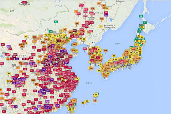 ▲ 네티즌들이 찾아낸 해외 기상센터의 동북아 미세먼지 오염도. ⓒ일베저장소 화면 캡쳐