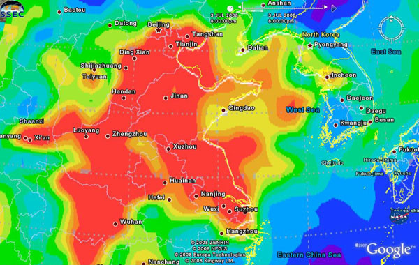 ▲ 韓수도권의 미세먼지가 국내 문제라는 주장이 헛소리림을 보여주는 초미세먼지 오염확산 지도. 한국 내의 문제라면 산둥반도 위쪽으로 이어져 확산될 일이 없다. ⓒ美 Air Quality 블로그 영상 캡쳐