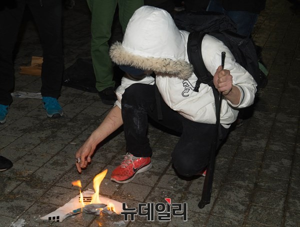 ▲ 페이스북 닉네임 ‘청년좌파 김○○’의 포스팅. ⓒ페이스북 포스팅 캡쳐