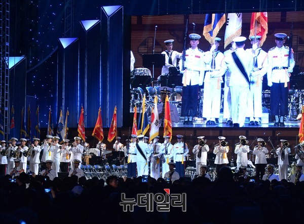 ▲ 충무공  탄신 470주년 음악회 모습.ⓒ뉴데일리 정상윤 기자