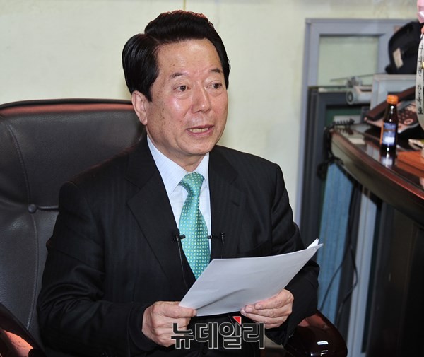 ▲ 지난달 14일 새정치민주연합 정태호 후보와의 당내 후보 경선에서 분패했던 새정치연합 김희철 전 의원. ⓒ뉴데일리 이종현 기자