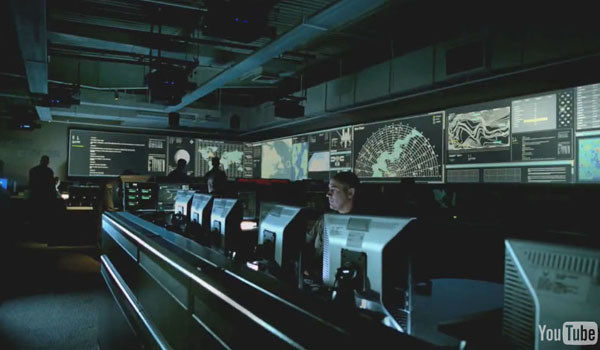 ▲ 美공군우주사령부 상황실의 실제 모습. 이곳의 업무 가운데는 해킹 예방도 포함돼 있는 것으로 알려져 있다. ⓒ美공군 광고영상 캡쳐
