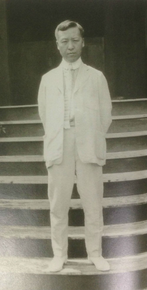 ▲ 한인중앙학교 교장 이승만 박사.