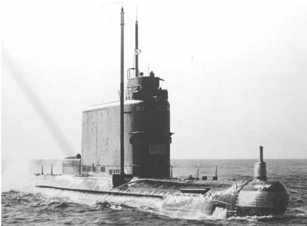 ▲ 냉전시대 구소련이 운용한 골프급 잠수함 모습.ⓒ미 해둔