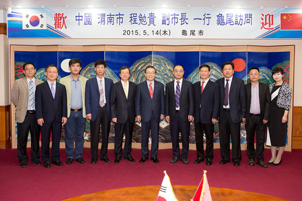 ▲ 댸표단 기념촬영 ⓒ구미시 제공