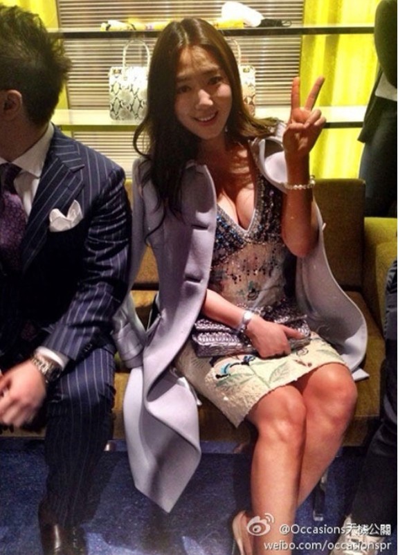 ▲ 볼륨감 있는 모습의 박신혜 ⓒ어케이전스 웨이보