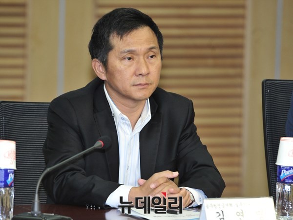 ▲ 중앙대학교 김연명 교수는 "참여정부시절 전문가들끼리 일치된 의견은 소득대체율은 50%가 최적이라는 것"이라고 주장했다. ⓒ뉴데일리 이종현 기자