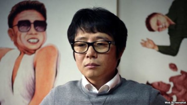 ▲ 미국의 비영리기구인 ‘위기 보도에 관한 퓰리처센터’가 탈북자들을 통해 북한 내부 상황을 조명하는 기획프로그램을 웹사이트에 공개했다. 웹사이트에 살린 탈북화가 송벽 씨의 사진.