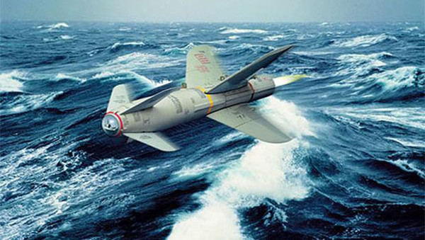 ▲ 북한군이 새로 배치한 VSV는 수면과 맞닿아 주행하는데다 스텔스 도료까지 도색한 상태여서 빠른 속도의 항공 플랫폼에서 발사하는 단거리 미사일로 요격해야 한다는 의견이 나오고 있다. 사진은 노르웨이가 소형 고속정을 잡기 위해 1970년대에 개발한 펭귄 미사일 일러스트. ⓒ나발 테크놀로지 닷컴 캡쳐