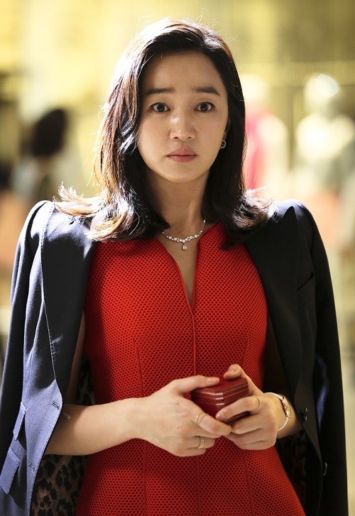 ▲ 드라마 '가면' 속 수애 ⓒSBS 제공