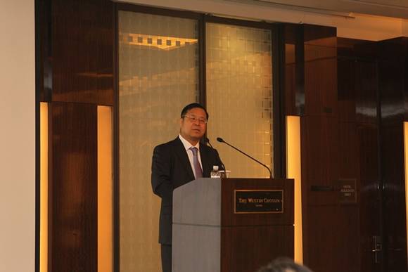 ▲ 경총포럼에서 김영배 상임부회장이 인사말을 하고 있다. ⓒ경총