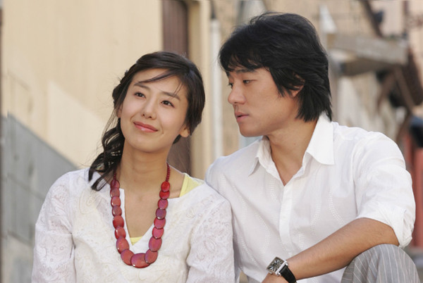 ▲ 윤정희,이태곤ⓒ인터넷커뮤니티