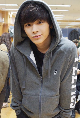 ▲ 조이,육성재ⓒ인터넷커뮤니티