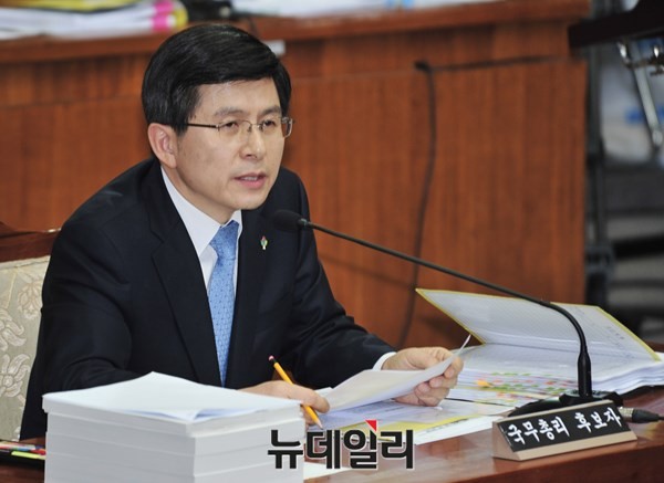 ▲ 황교안 국무총리 후보자가 8일 국회에서 열린 인사청문회에 출석해 의원들의 질의에 답하고 있다. ⓒ뉴데일리 이종현 기자